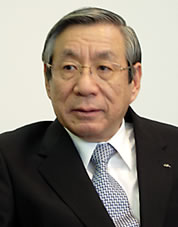 西松 遙 氏