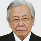 小枝 至 氏