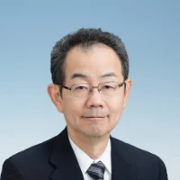 中村建介先生